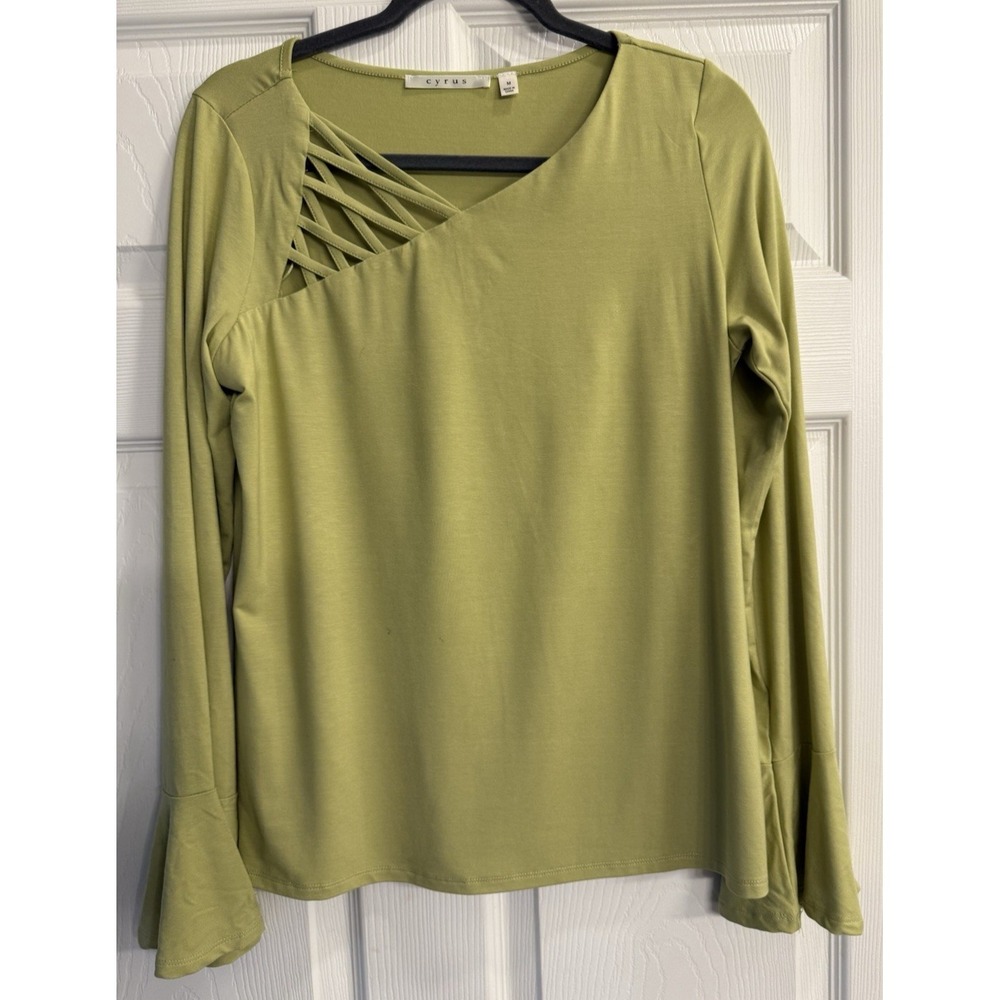 Cyrus Womens Size Medium Long Bell Sleeve Avocado Green Blouse